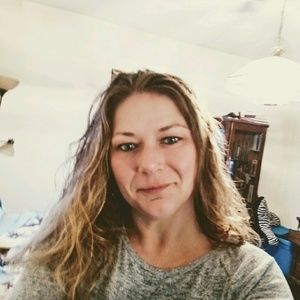 Meet your Posher, Lena